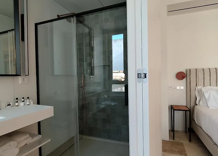 Viento10 Готель Кордова